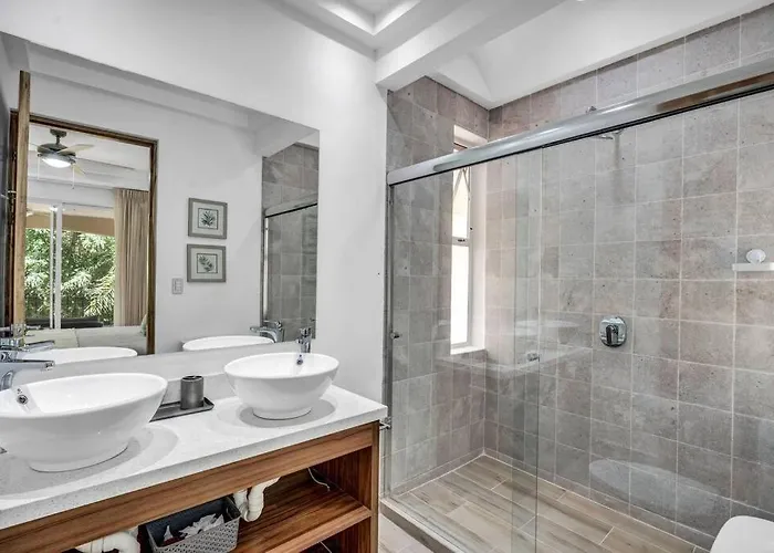 Gav4: New In Location Walkable To * Tamarindo